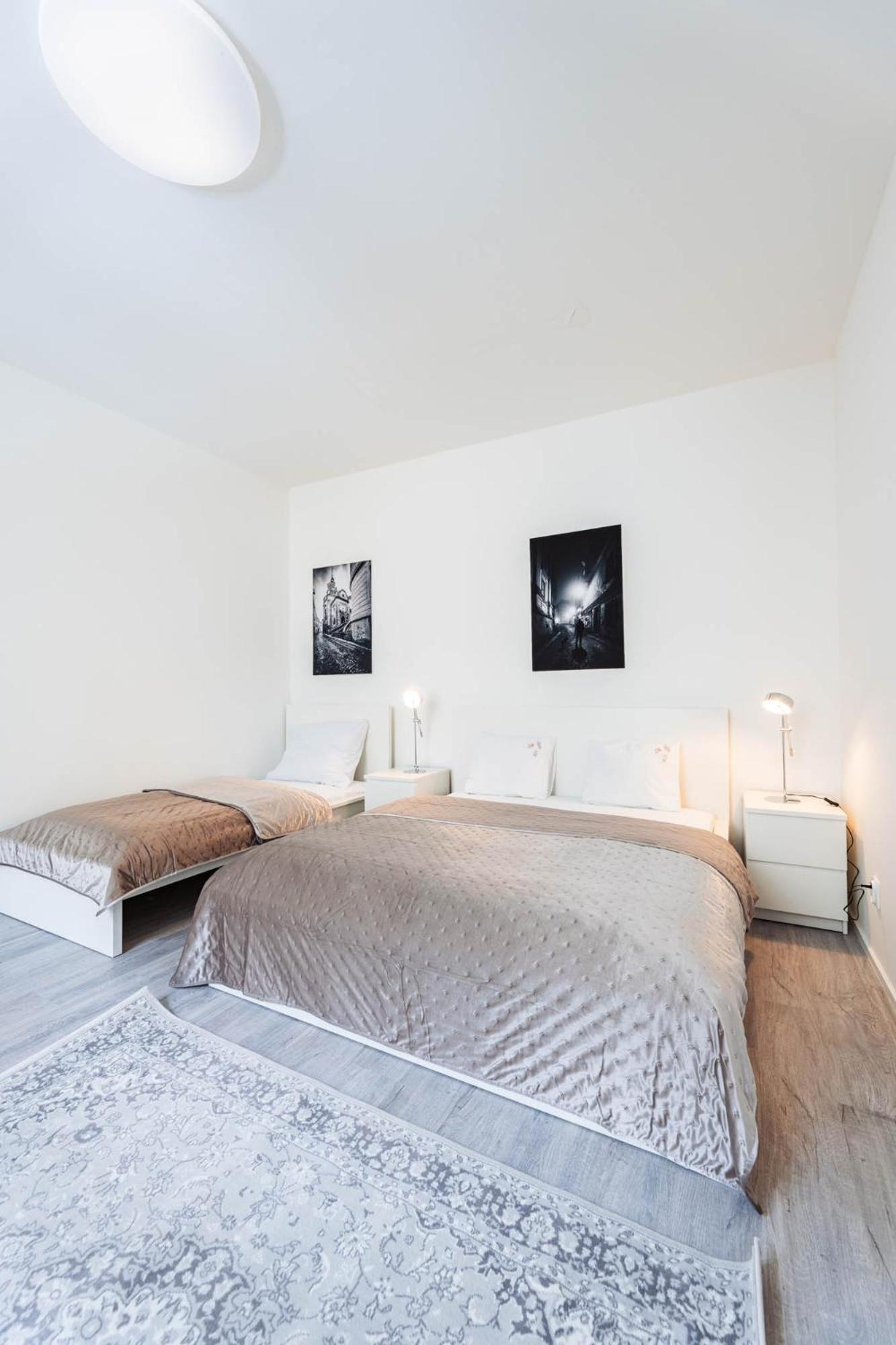 Silvie Apartments - Wurmova ออลอโมตซ์ ภายนอก รูปภาพ