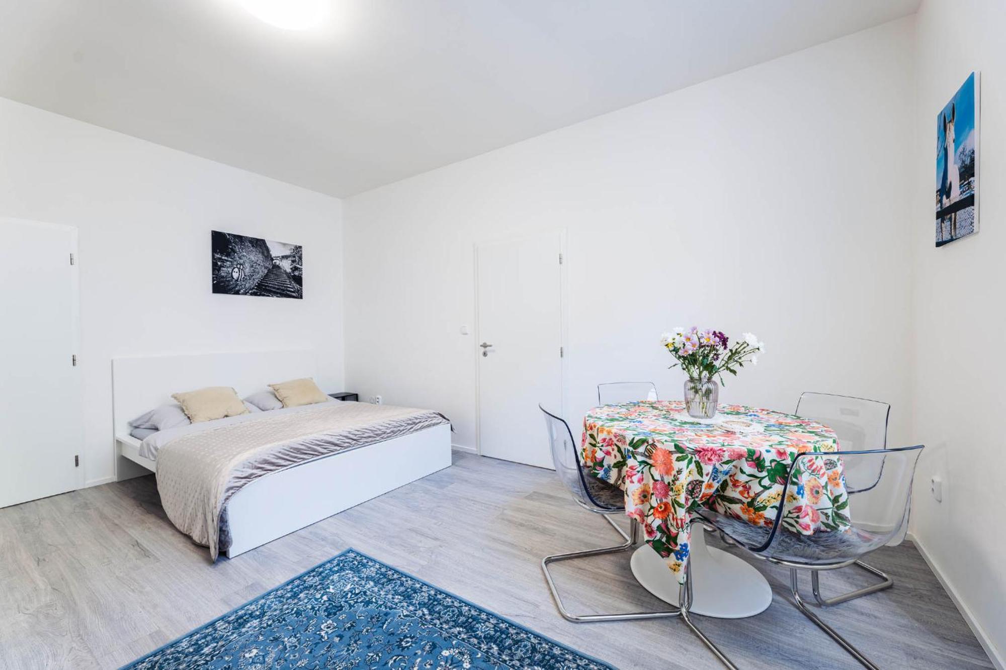 Silvie Apartments - Wurmova ออลอโมตซ์ ภายนอก รูปภาพ