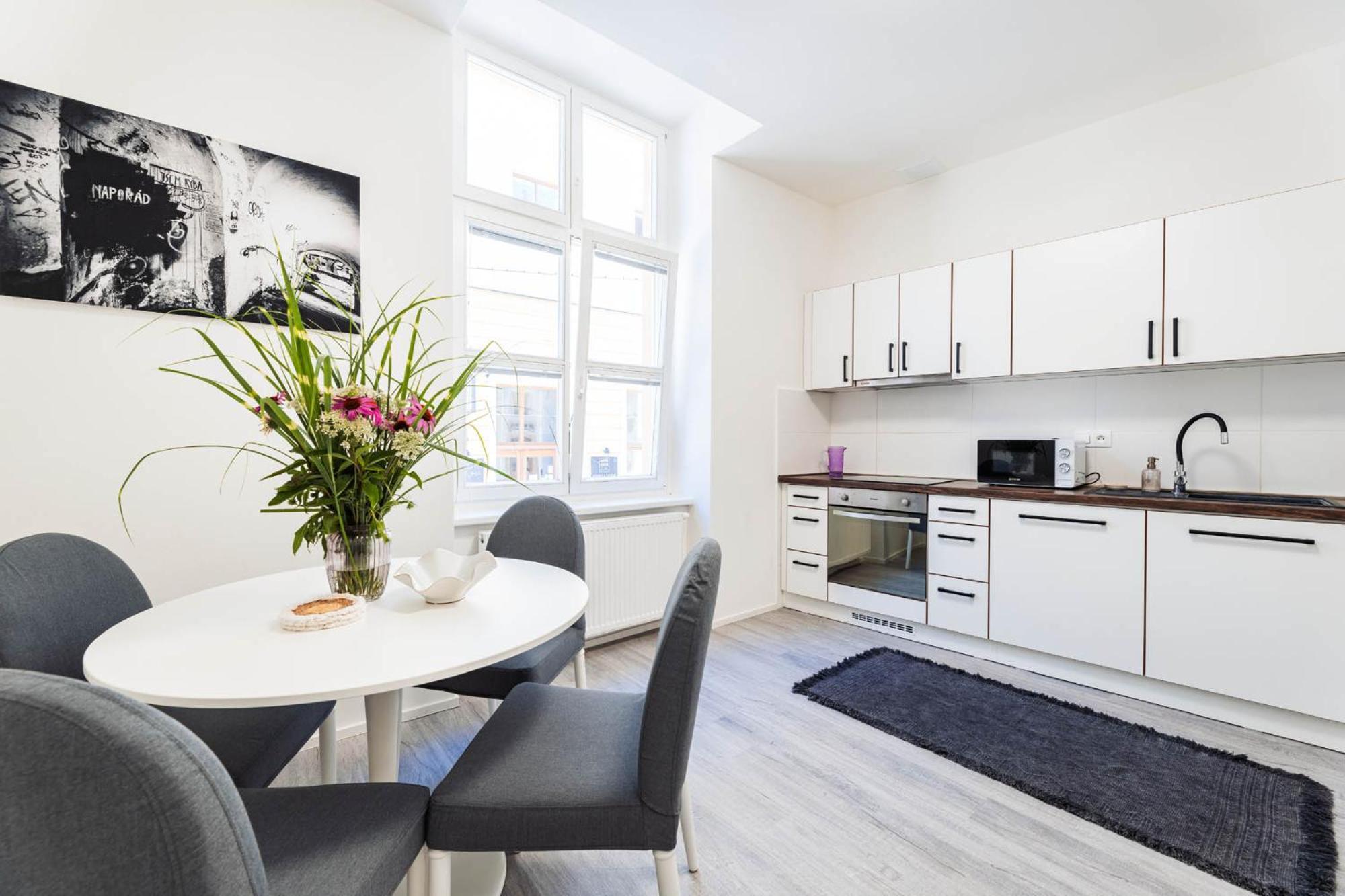 Silvie Apartments - Wurmova ออลอโมตซ์ ภายนอก รูปภาพ