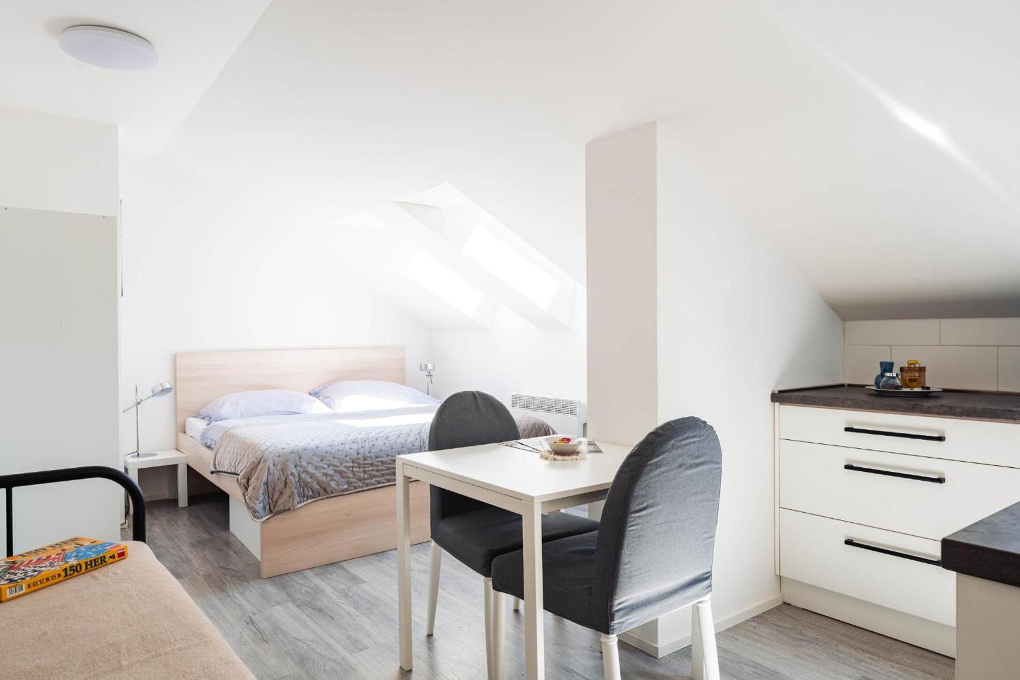 Silvie Apartments - Wurmova ออลอโมตซ์ ภายนอก รูปภาพ
