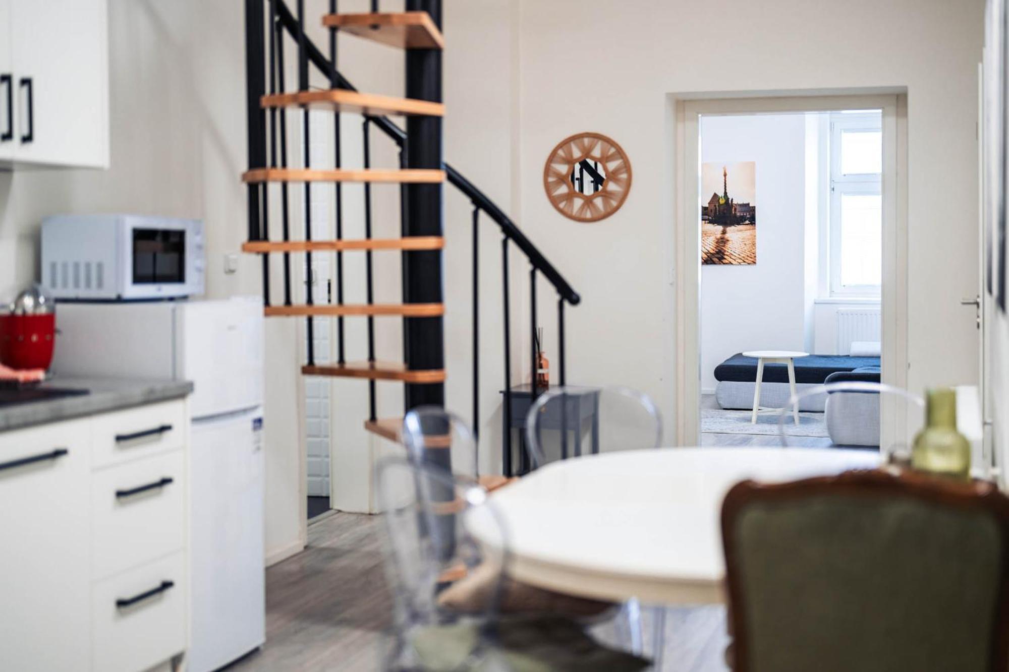 Silvie Apartments - Wurmova ออลอโมตซ์ ภายนอก รูปภาพ
